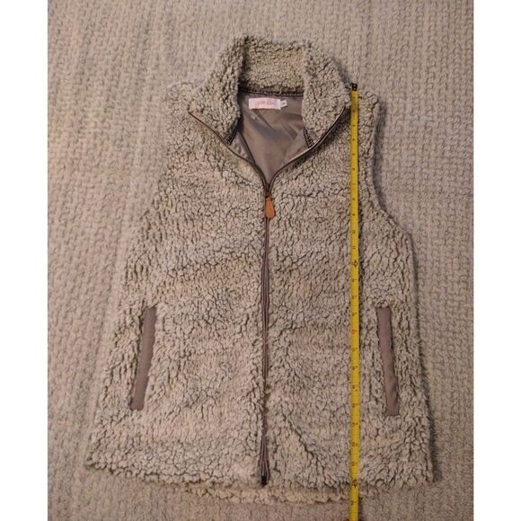 Jess Lea outdoorsy Logan look  faux fur polyester vest light green small - Picture 9 of 11